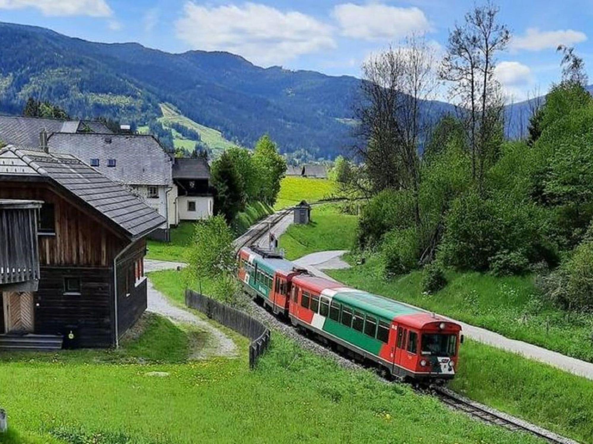 Chalet In St Georgen Ob Murau With Hot Tub Sankt Georgen ob Murau Luaran gambar