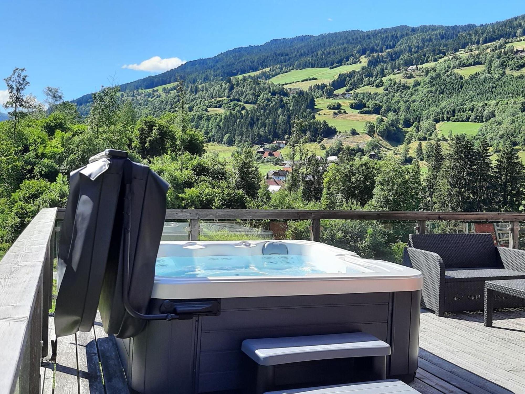 Chalet In St Georgen Ob Murau With Hot Tub Sankt Georgen ob Murau Luaran gambar
